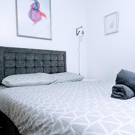City Centre Comfort Northampton公寓 外观 照片
